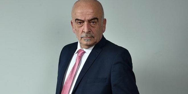 احد الابطال المهمين في المسلسل احد الابطال المهمين في المسلسل